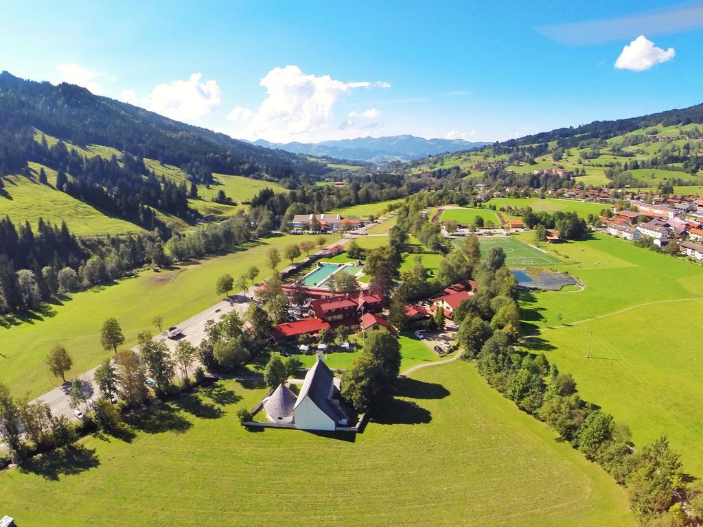Hotel-Gasthof Der Wiesengrund Бад-Хинделанг Экстерьер фото